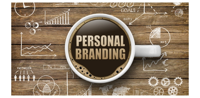 COME CURARE LA TUA REPUTAZIONE ONLINE: PERSONAL BRANDING