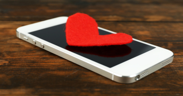 cuore su telefonino